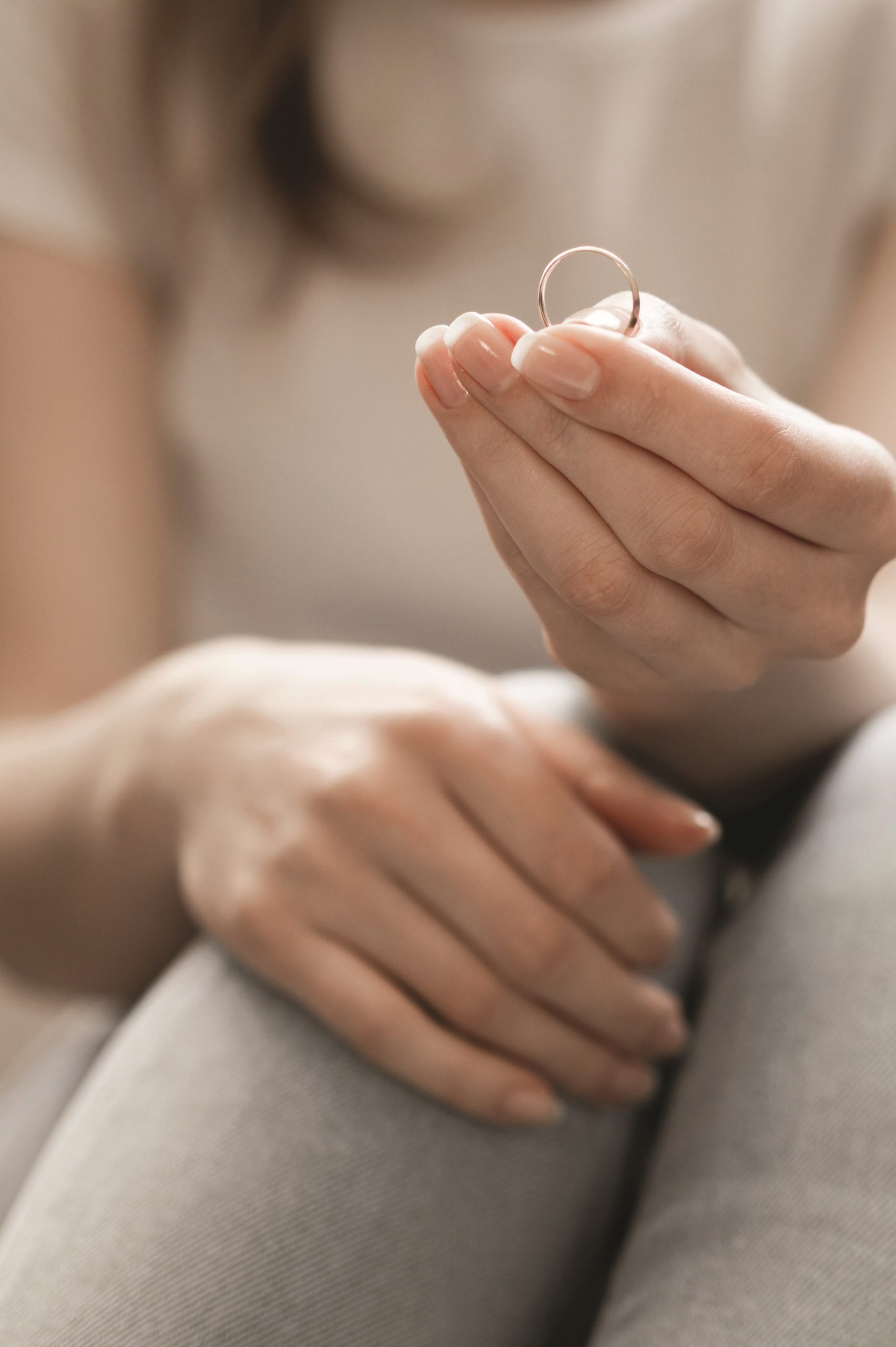 legal-separation-ring-strong-family-law-med